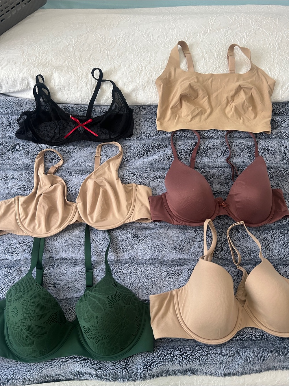 Assorted Women's Bra 36b - Beige, Black, Green, Brown